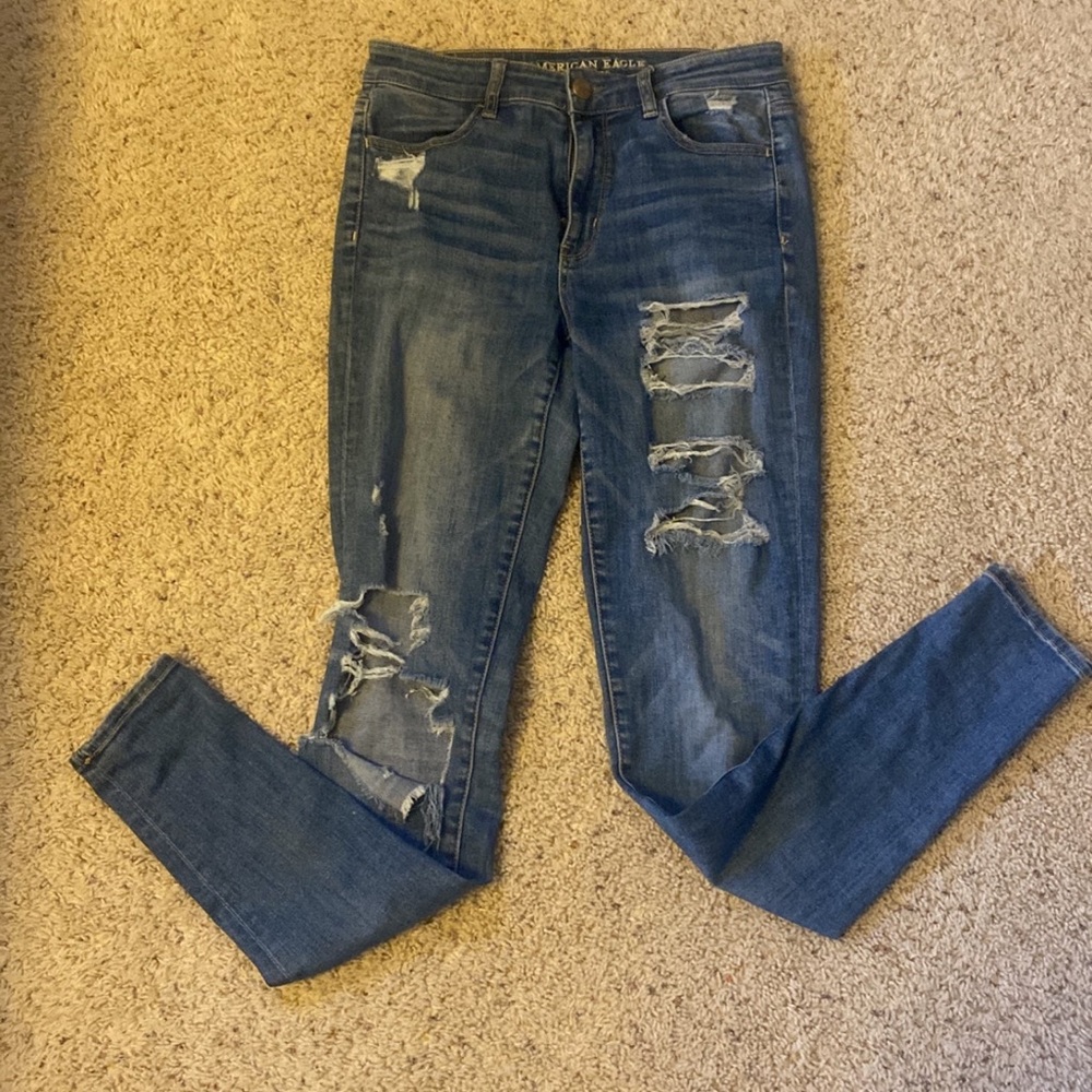 American Eagle ripped jeans